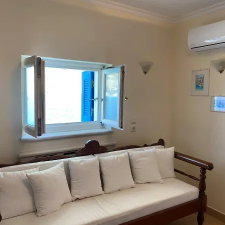 Unique With Sea View Apartment Andros Town